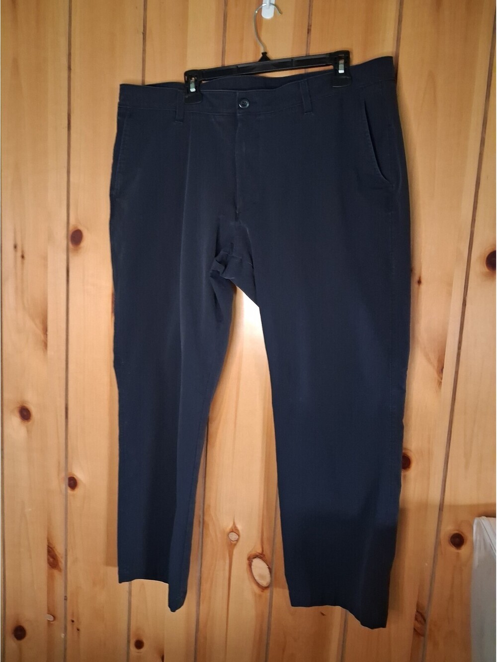 Under Armour Men's 42x30 Navy Pants